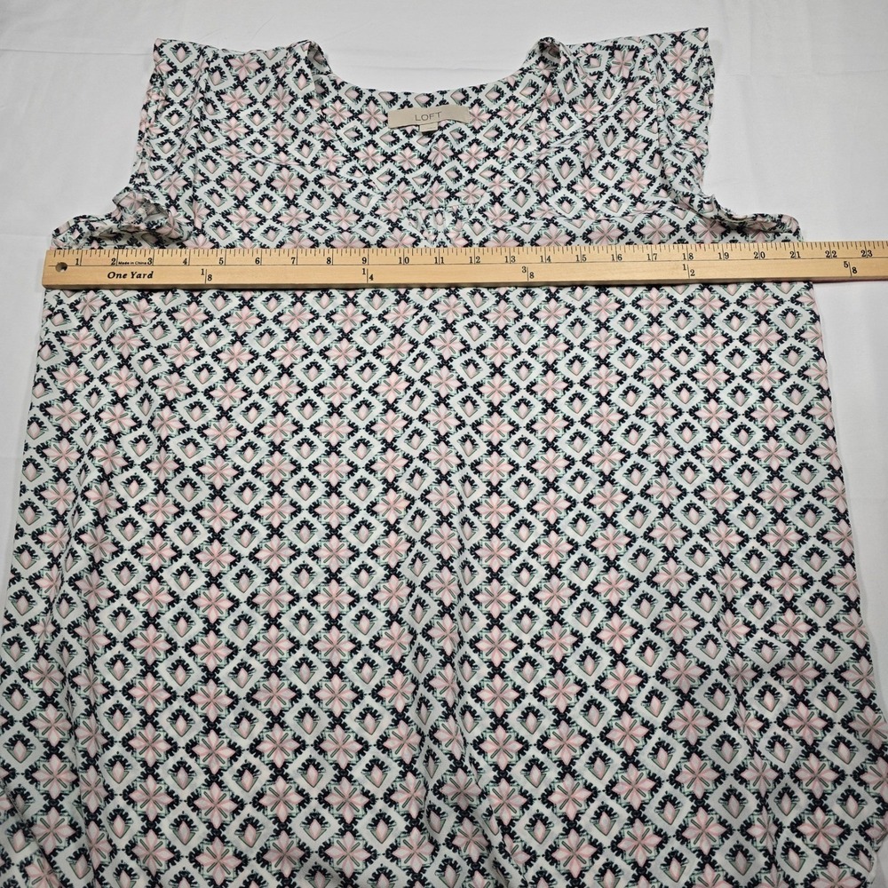 LOFT Women's L Floral Geometric Sleeveless Blouse Career Office Cottagecore - Picture 4 of 6